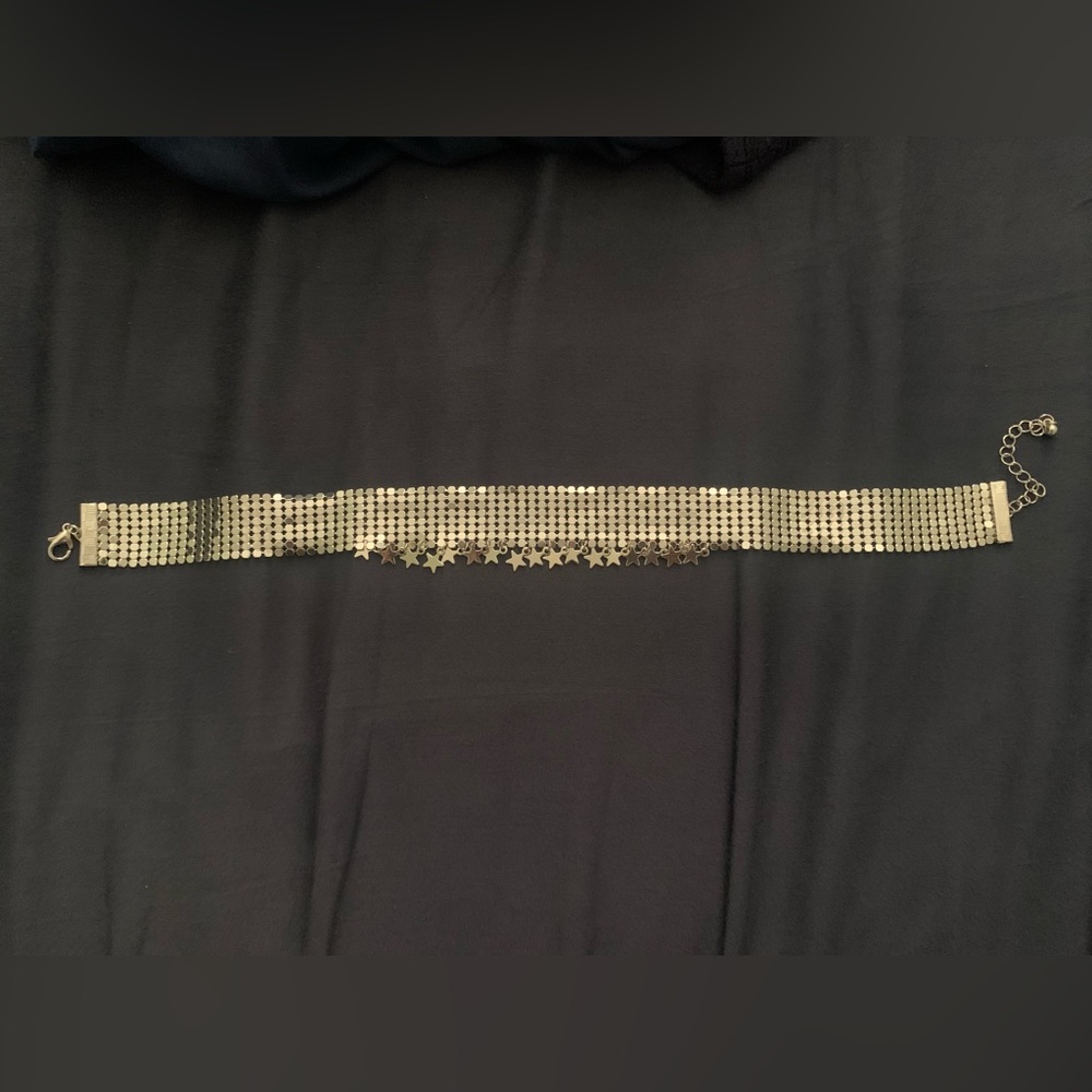 Silver choker necklace